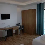 Bianco Ksamil