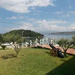 Bianco 4*