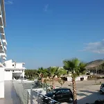 Bianco 4*