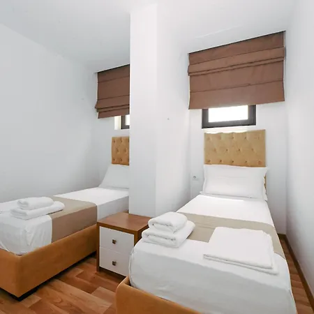 Bianco Hotel 4*