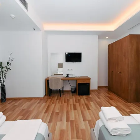Bianco 4*