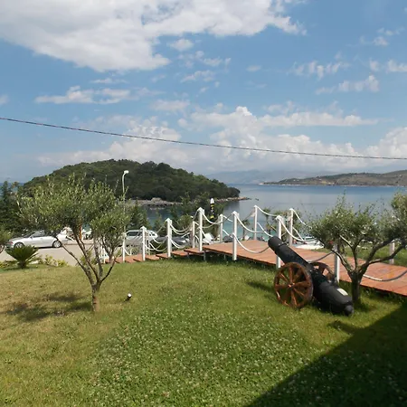 Bianco 4*