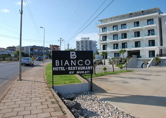 Bianco ホテル 4*